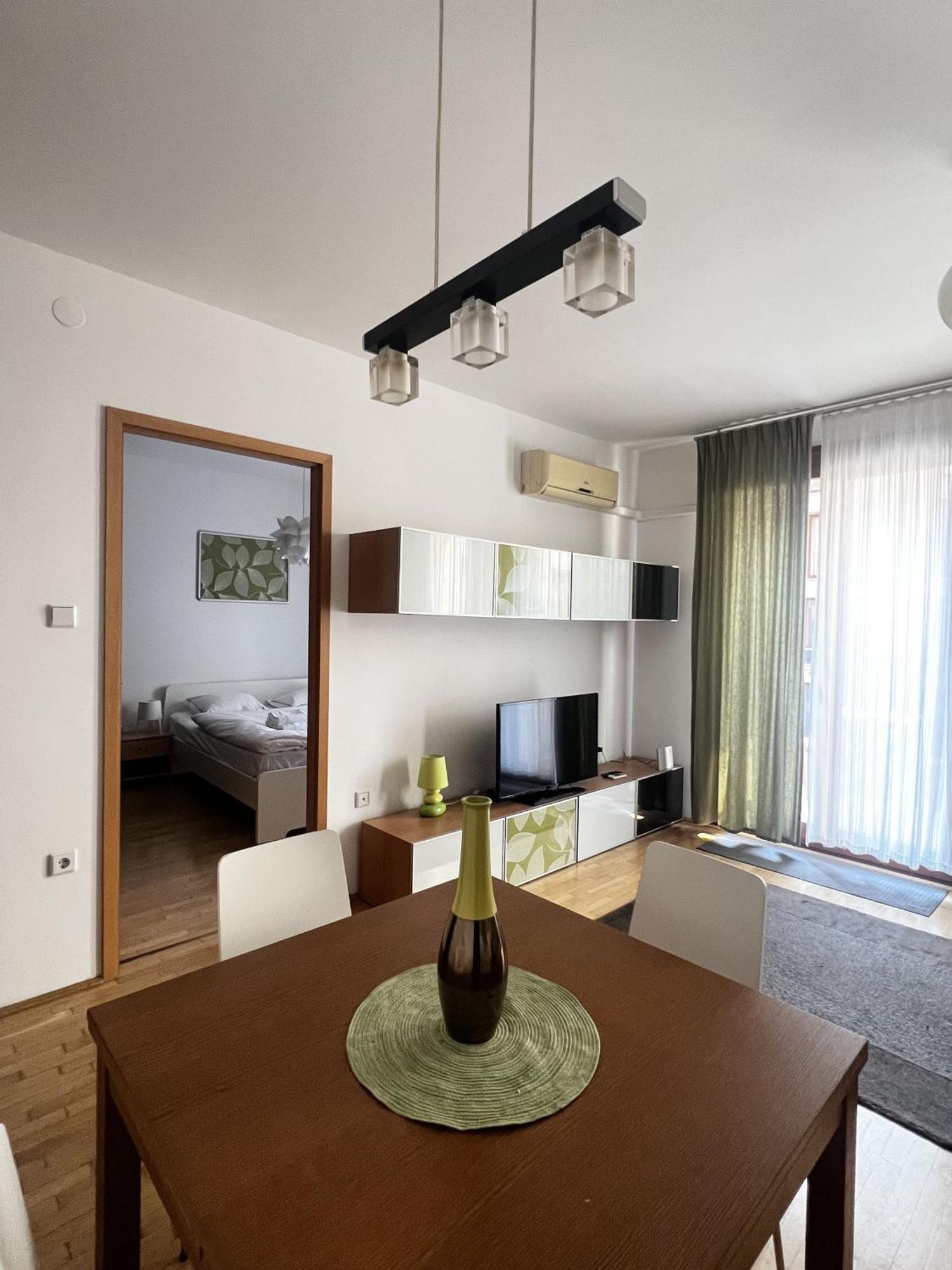 Bphomes Boedapest Buitenkant foto